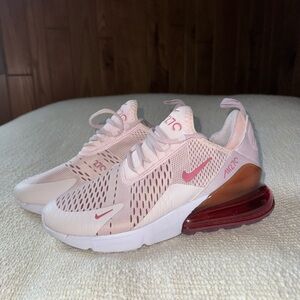 Women’s Nike Air Max 270